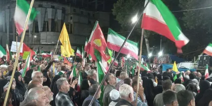 گرگانی&zwnj;ها گوش به فرمان رهبری در سنگر خیابان هستند/ صدویکمین شب میدان&zwnj;داری اهالی استرآباد+ فیلم
