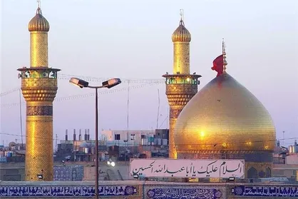 دانشجویان دعای عرفه را در حرم امام حسین(ع) زمزمه می&zwnj;کنند/ ۱۵ کاروان  مسافر کربلا هستند