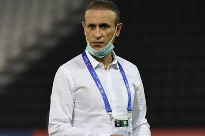 سرمربی پرسپولیس بهترین مربی غرب آسیا شد +عکس