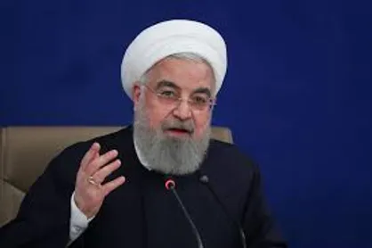 روحانی: اگر از ارتباطات عقب بمانیم نمی&zwnj;توانیم با دنیا حرف بزنیم