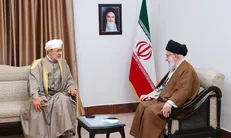 سلطان عمان با رهبر انقلاب دیدار کرد