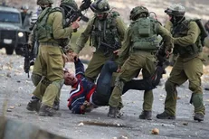 نظامیان صهیونیست ۳۵ فلسطینی را در قدس و کرانه باختری بازداشت کردند