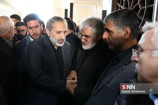 مراسم یادبود جانباختگان حادثه اتوبوس دانشگاه آزاد 
