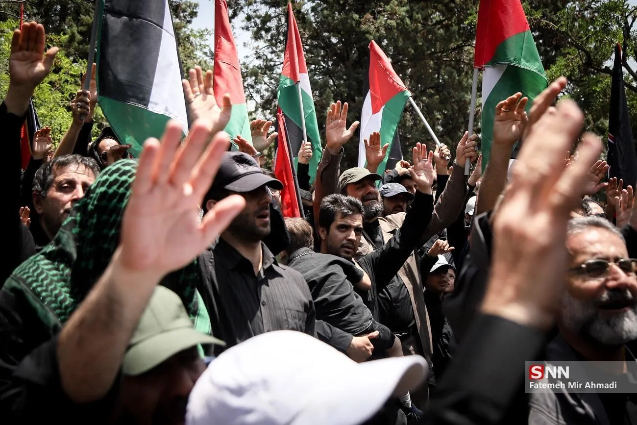 دسته عزاداری در هیئت دانشجویی میثاق با شهدا- دانشگاه امام صادق(ع)
