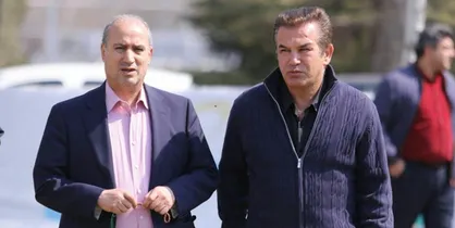 همسر محسن فروزان مؤسسه&zwnj; شرط بندی داشته است