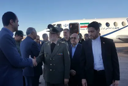 وزیر دفاع و پشتیبانی نیرو&zwnj;های مسلح وارد کرمان شد
