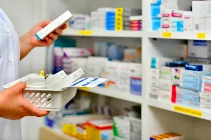 مشکلات بازار و صنعت دارو، معتبرترین سند شکست سیاست ارز ۴۲۰۰ تومانی
