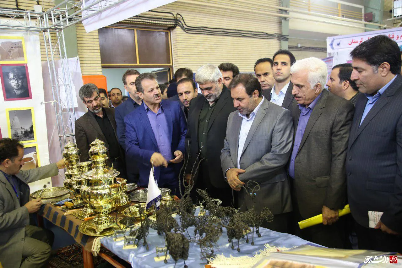 نمایشگاه دستاوردهای پژوهشی در دانشگاه لرستان افتتاح شد +تصاویر