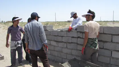 خدمت&zwnj;رسانی گروه جهادی دانشگاه ولیعصر رفسنجان در مناطق محروم ریگان/ دانشجویان خواهر حضور فعالی در اردو داشتند