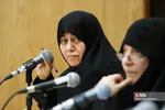 نشست بررسی نقش زنان در افق چهل سال انقلاب 