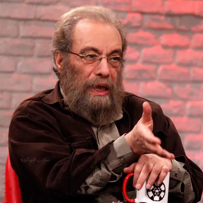 هجمه مسعود فراستی به حسام&zwnj;الدین آشنا؛ در کار ما دخالت نکنید