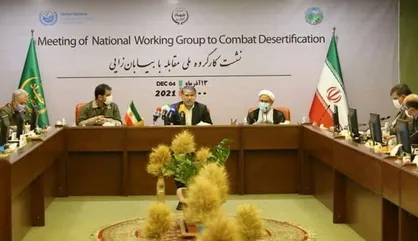 ساداتی&zwnj;نژاد: بزرگترین مدافعان آب و خاک این کشور مردم هستند