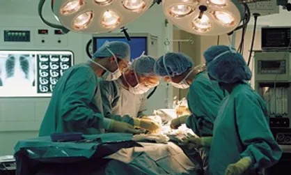 جراحی رایگان 30 کودک دارای مشکلات حاد ستون فقرات