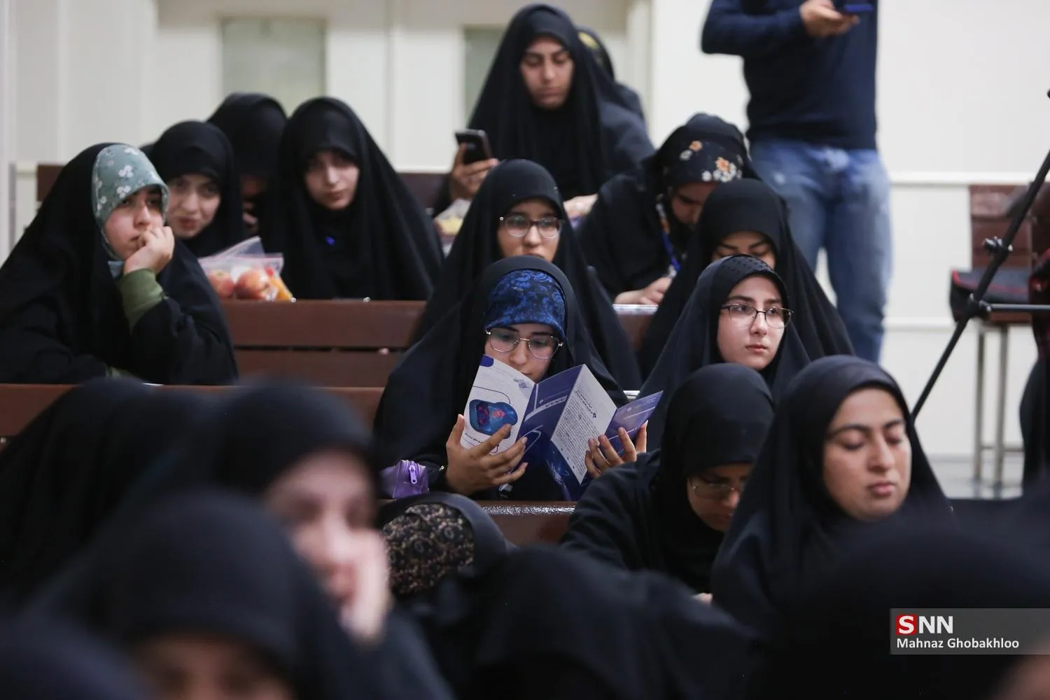 پیشگامان