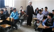 مدارس کشور ۱۴ فروردین دایر است