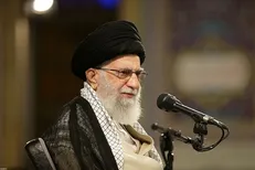 رهبر معظم انقلاب: از جمله خطا‌های بزرگی که می‌شنویم این است که می‌گویند حج را سیاسی نکنید