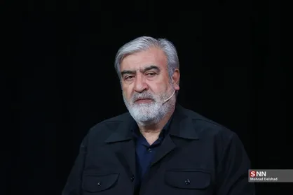 عزیزی: فرمانده سپاه شهید شد، اما فرمانده نیروی هوافضا می&zwnj;دانست که ماموریت شان چیست/ جنگ همراه با شرارت و ناجوانمردی برمیگردد به خوی اپستینی ترامپ + فیلم