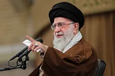 کلاس آمریکاشناسی رهبر شهید؛ حرف و عمل دولتمردان آمریکا غیرمنطقی و زورگویانه است+ فیلم
