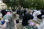 اقامه نماز عید فطر در مسجد دانشگاه تهران