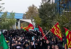 دسته‌های عزاداری دانشجویی عازم حسینیه امام‌خمینی (ره) شدند