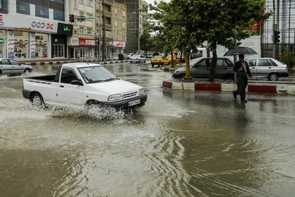 هواشناسی کرمان هشدار نارنجی و قرمز داد /  احتمال سیلاب، تگرگ و کاهش دید تا جمعه