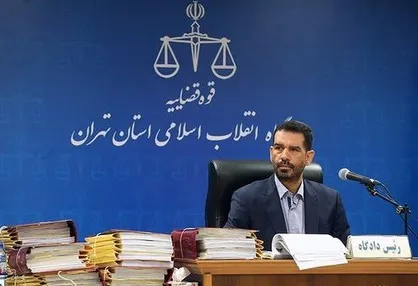رئیس مجتمع مبارزه با مفاسد اقتصادی با چه وسیله&zwnj;ای در شهر تردد می&zwnj;کند؟
