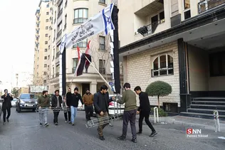 تجمع دانشجویی در مقابل سفارت مصر