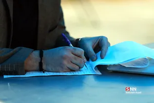 بازدید فرماندار تهران از ثبت نام انتخابات شورای شهر