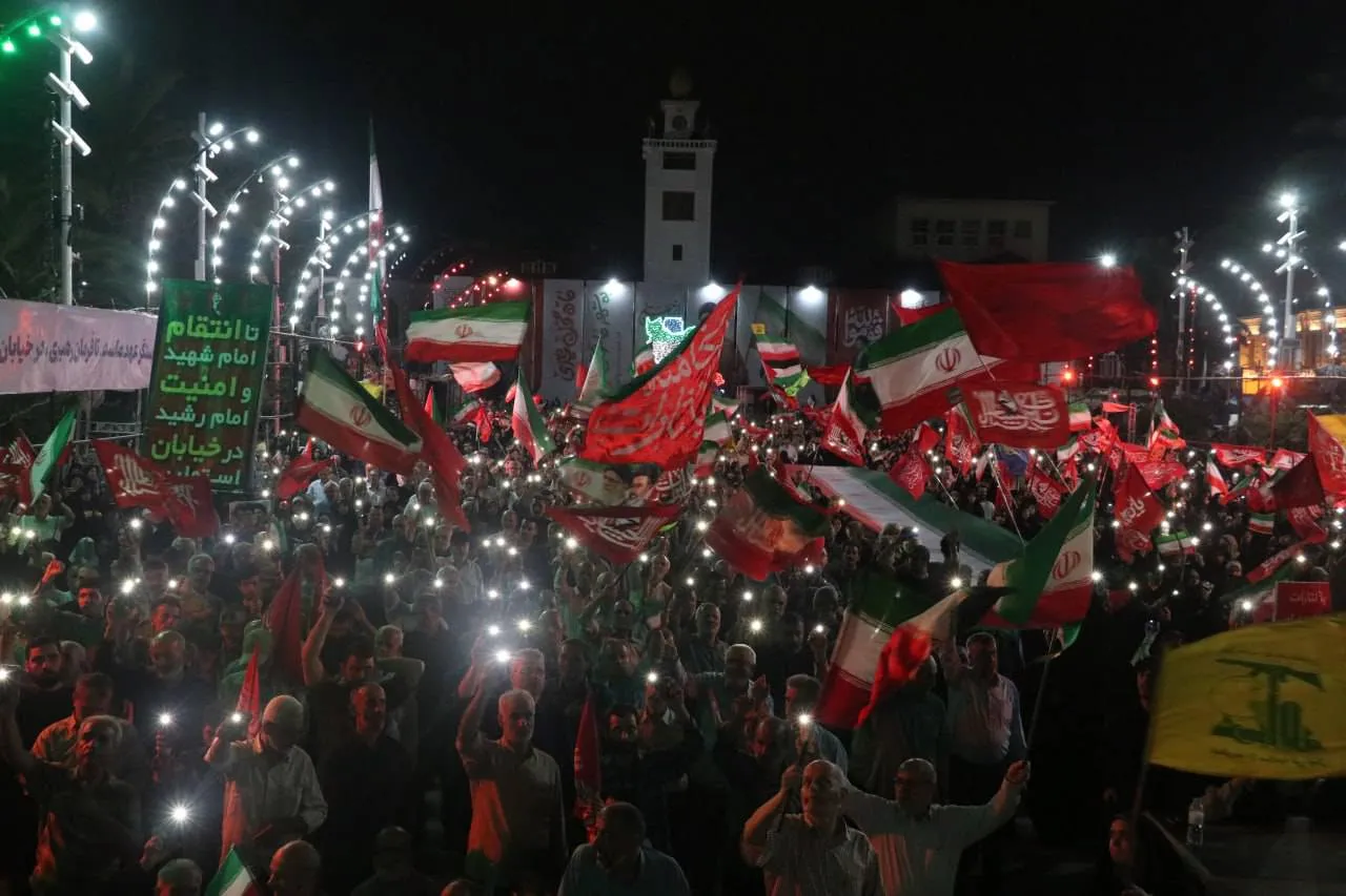 شب ۲۰۵ مطالبه‌گری در رشت؛ «الله‌اکبر» رمز حضور مردم در میدان+فیلم