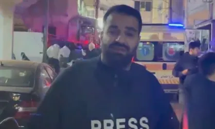 گزارش خبرنگار مستقر در لبنان از محل حمله جنگنده&zwnj;های رژیم صهیونیستی در شهر صور