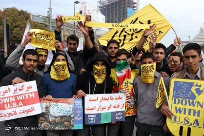 صحنه&zwnj;های&zwnj; حضور انقلاب از وجود دانشجویان خالی نمی&zwnj;شود/ باتمام قوا در برابر دشمن می&zwnj;ایستیم&zwnj;
