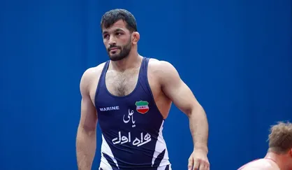 بازگشت یزدانی به تشک کشتی و رقابت با آذرپیرا در وزن ۹۷ کیلوگرم