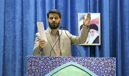 آنچه مطیعی در شعرخوانی امروز گفت/ تریبونی که انذار، تبیین و راهکار داشت