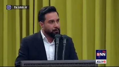 لحظاتی از مداحی اتابک عبداللهی در دیدار شاعران و مداحان با رهبر انقلاب / زبان آذری همه را به وجد آورد + فیلم