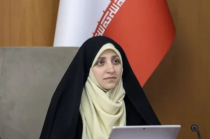 بهروزآذر: مسئولیت مدیران زنان فراتر از پرسنل دستگاه&zwnj;هاست