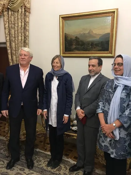 رییس کمیسیون روابط خارجی مجلس ملی فرانسه با سید عباس عراقچی دیدار کرد