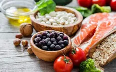 کاهش علائم افسردگی با رژیم غذایی مناسب