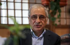 رئیس کل اسبق بانک مرکزی: بانک‌ها سود موهوم می‌دهند