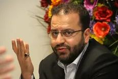 عقبایی: سوداگران به دنبال تلقین سونامی قیمت مسکن هستند/ قدرت خرید مردم همچنان پایین است