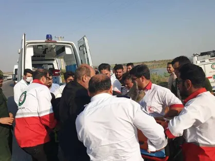 انتقال ۱۵ مصدوم ون واژگون شده در خانقین عراق + اسامی مصدومان