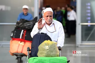 بازگشت اولین کاروان حجاج از سفر حج