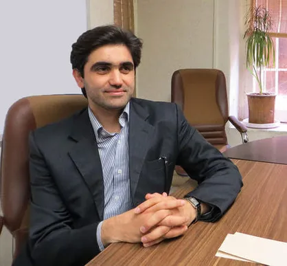 نیازمند شکل&zwnj;گیری نظام تجارت داخلی، قطع ارتباط با دلار، حذف مصرف&zwnj;گرایی و طمع از مناسبات اقتصادی هستیم