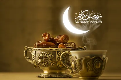 توصیه&zwnj;هایی که باعث می&zwnj;شود شما در کنار روزه، سرحال باشید/ برنامه غذایی مناسب در ماه رمضان
