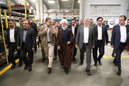 دولت با تمرکز بر همبستگی ملی و رفع موانع اقتصادی، مسیر پیشرفت کشور را تسریع می&zwnj;کند