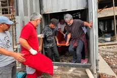 افزایش شمار جان‌باختگان حادثه سقوط بالابر در رویان؛ تعداد فوتی‌ها به ۵ نفر رسید