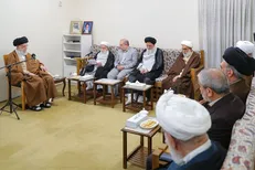 رهبر معظم انقلاب: همه وظیفه دارند زمینه برگزاری انتخاباتی پرشور را فراهم کنند