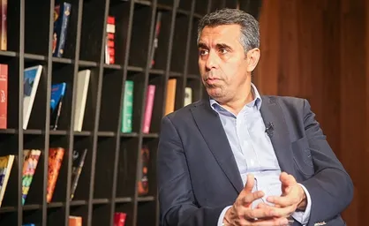 رجب&zwnj;پور: بیشتر از ۷۵ درصد موسیقی شنیداری مردم غیرمجاز است! / برخی خوانندگان داخلی برای کمپانی&zwnj;های آمریکایی کار می&zwnj;کنند