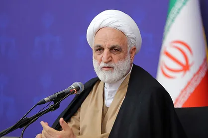اعتراض به عملکرد وزیر علوم به قوه قضائیه رسید؛ پای نظم دانشگاه و معیشت در میان است