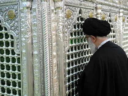 السّلام علیک یا سیّدتی یا فاطمة المعصومة یا بنت موسی بن جعفر و رحمة الله و برکاته