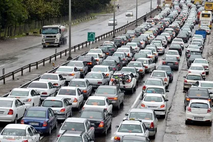 ترافیک سنگین در آزادراه&zwnj; تهران&ndash;کرج&ndash;قزوین/تردد روان در سایر محورهای مواصلاتی استان البرز